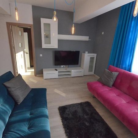 Rya Home Bukarest Exteriör bild