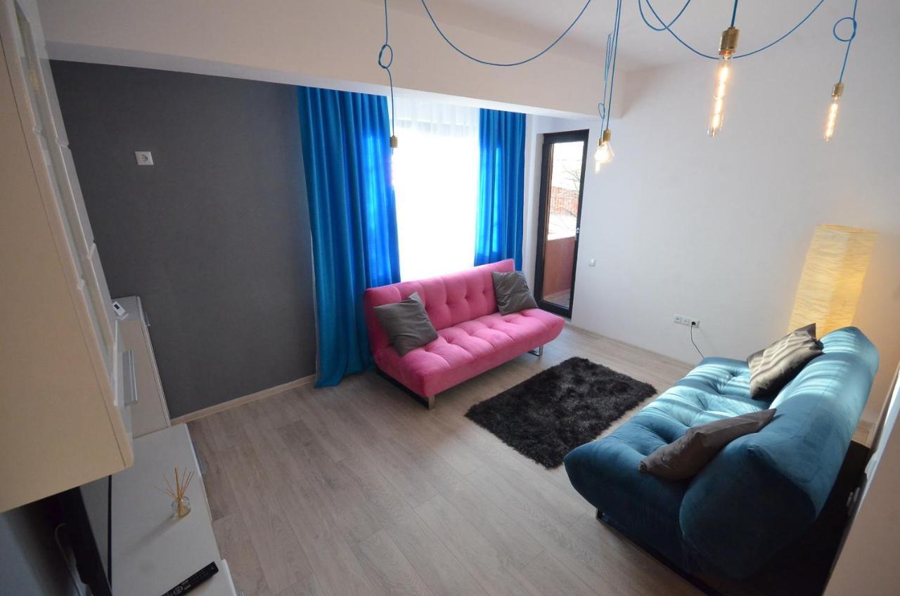 Rya Home Bukarest Exteriör bild