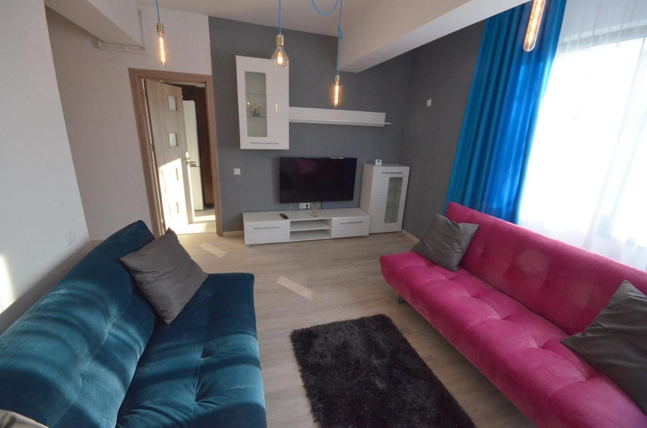 Rya Home Bukarest Exteriör bild