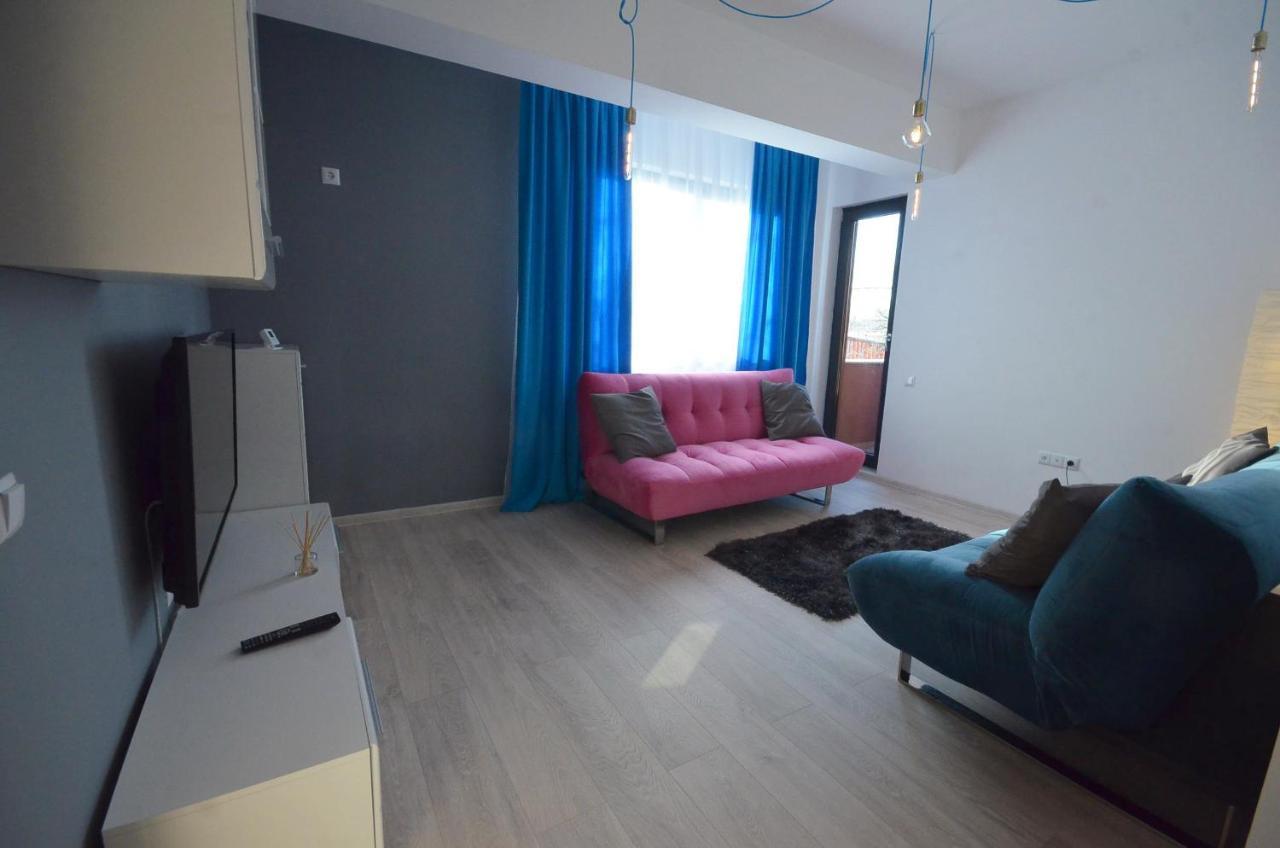 Rya Home Bukarest Exteriör bild